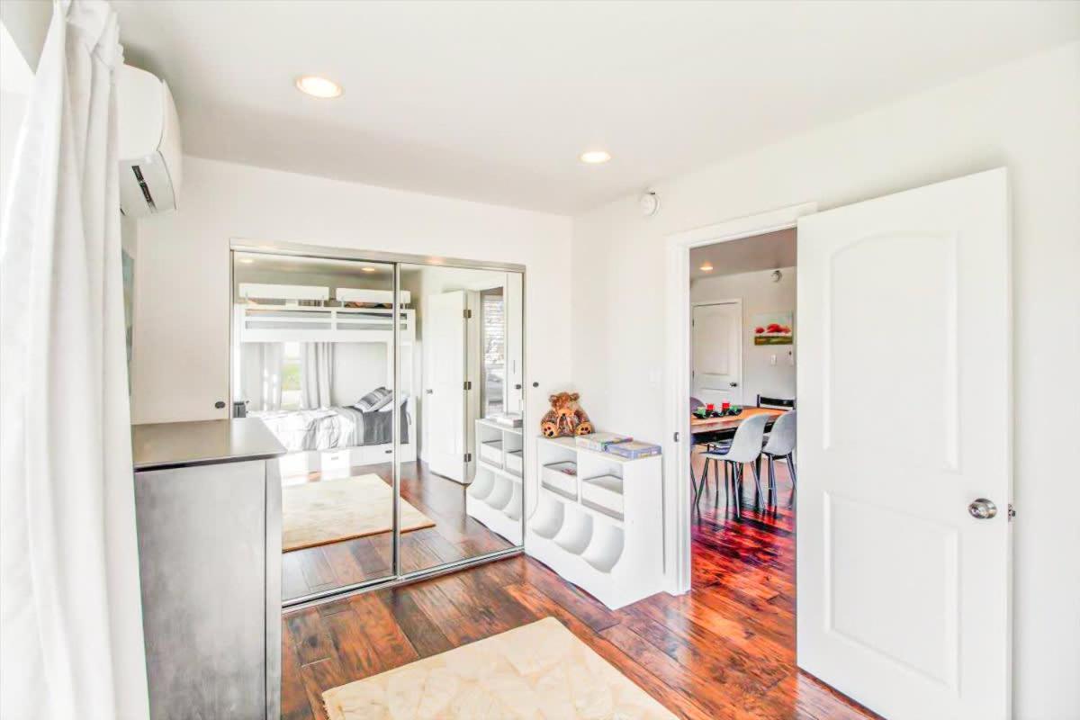 Modern 2-Bedroom Haven In The Heart Of La- Hud-Vp لوس أنجلوس المظهر الخارجي الصورة